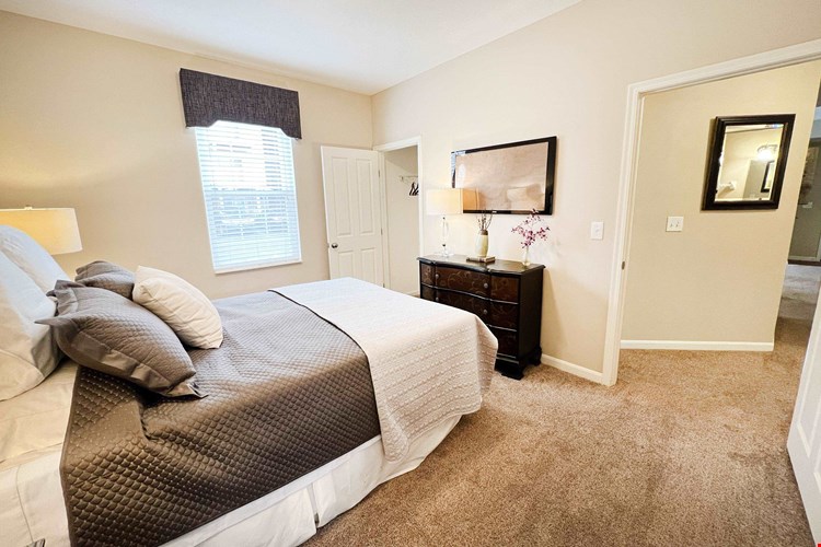 The Residences at Liberty Crossing Image 41