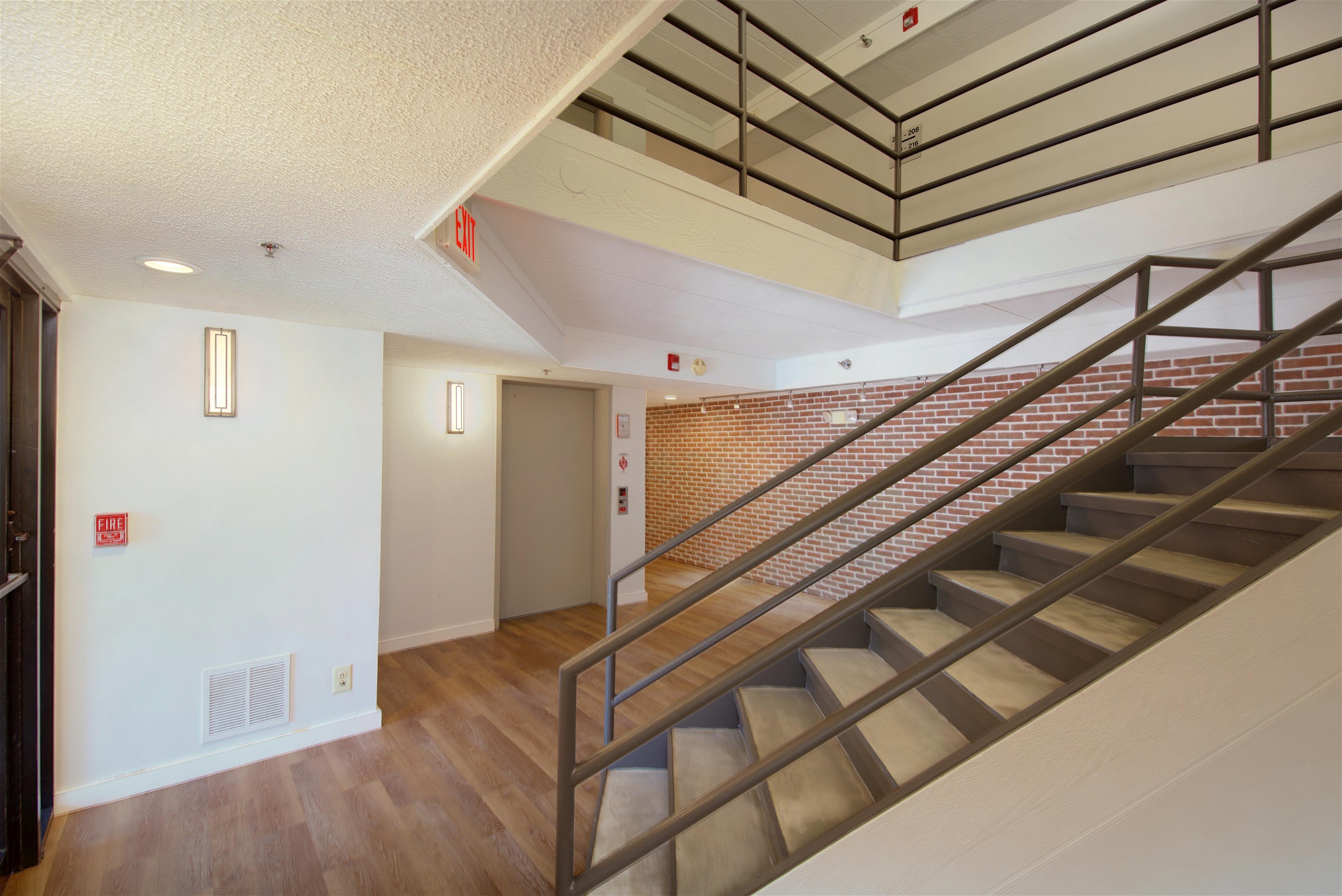 Residences at Lakeside Image 14