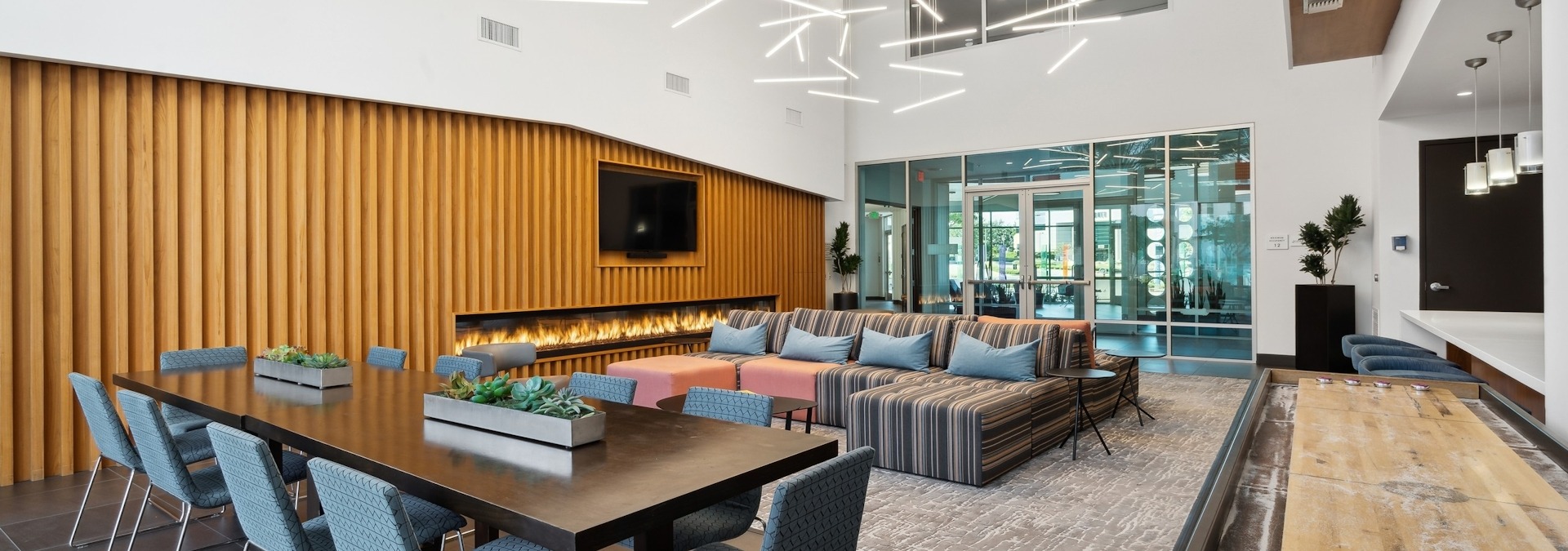 AMLI Uptown Orange Image 4