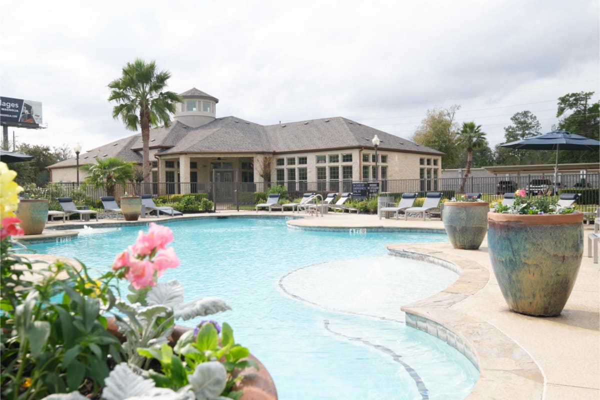 Park at Magnolia  Image 4