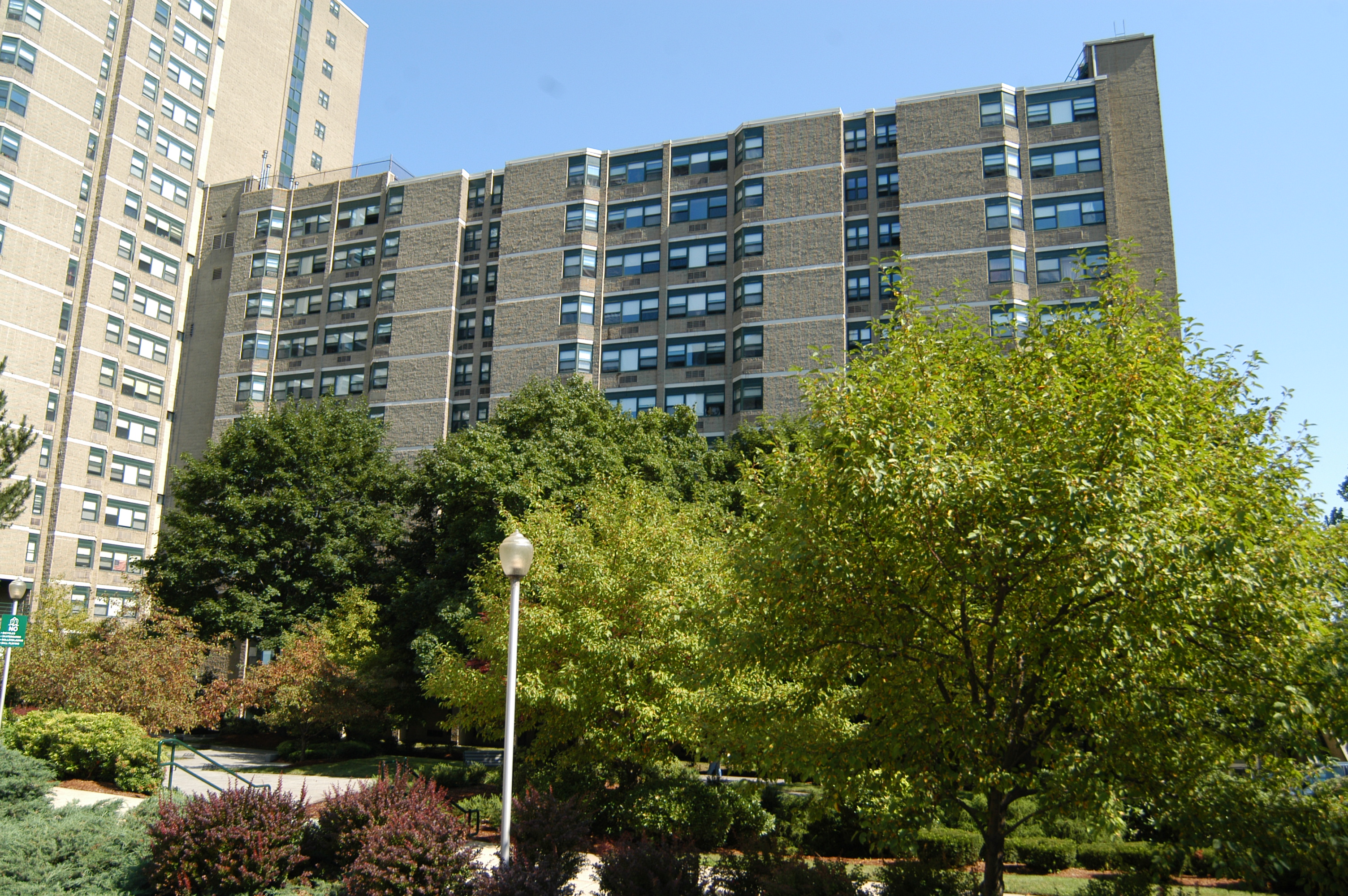 River Place Towers Image 1