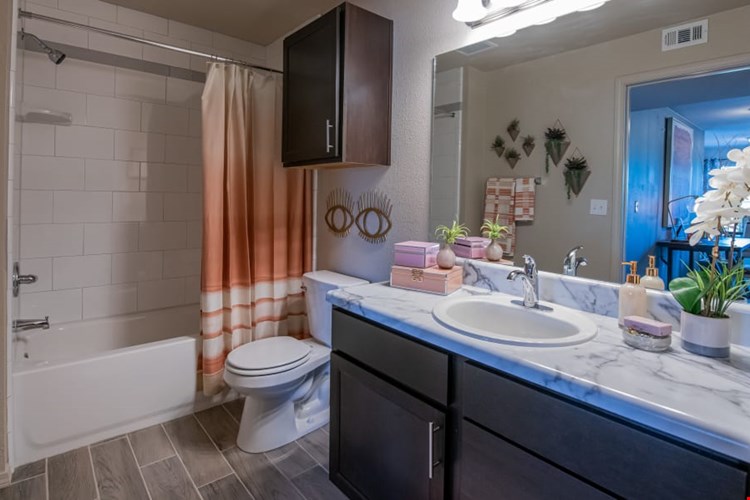 Cottages at Crestview Image 11