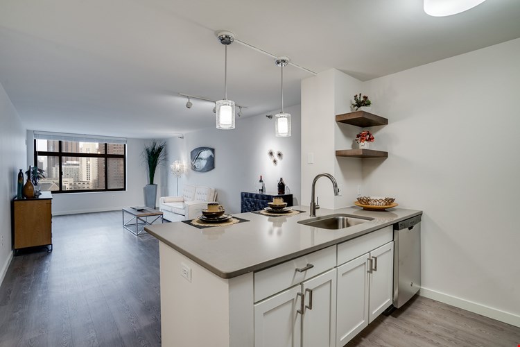 Laurel Village  Image 12