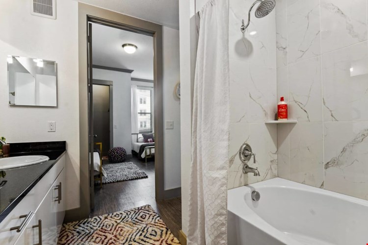 Reveal at Bayside Image 19