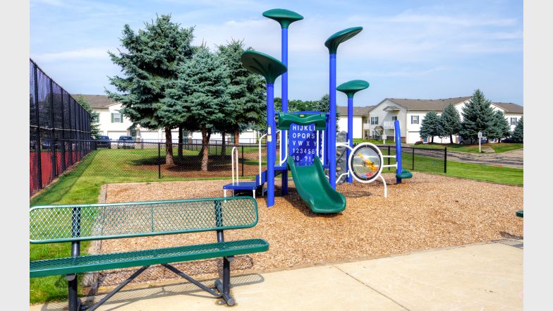 Coopers Landing Apartments Image 4