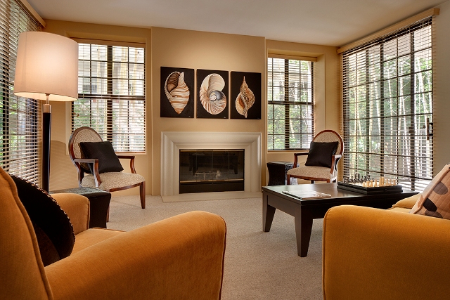 555 Barrington Image 11