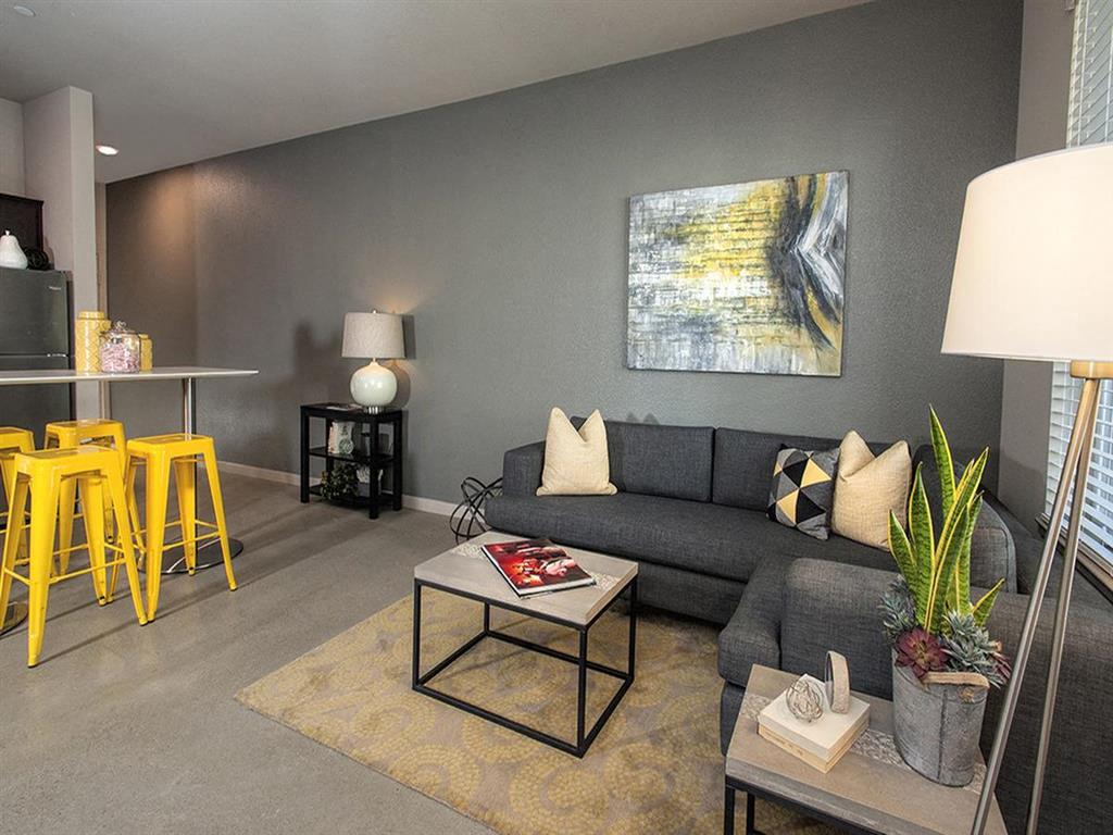 Mason at Hive Image 3