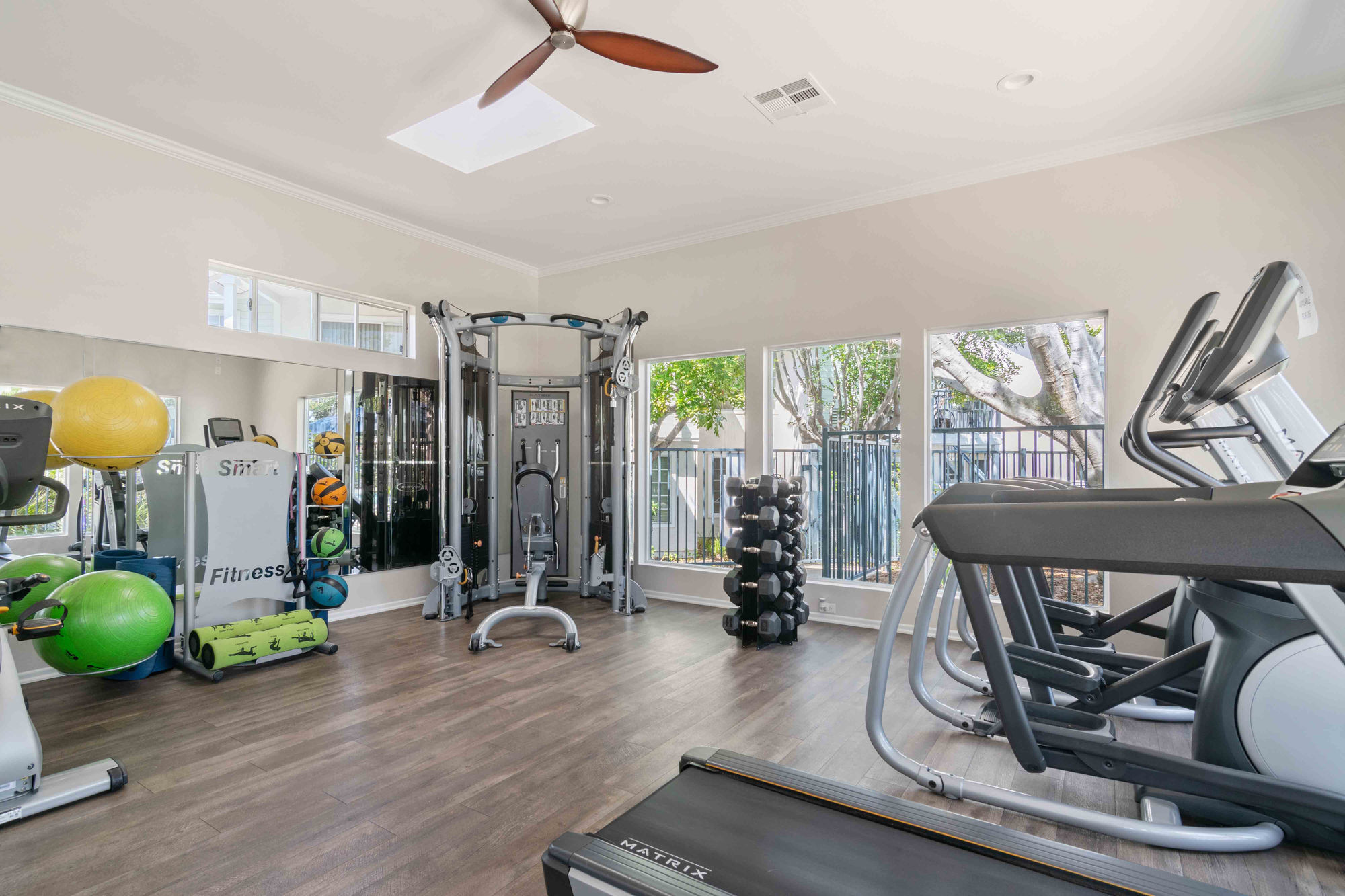 IMT Sorrento Valley Image 8