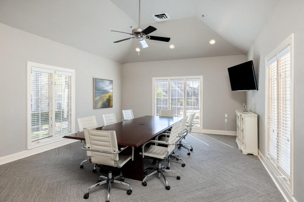 Bradford Pointe Image 18