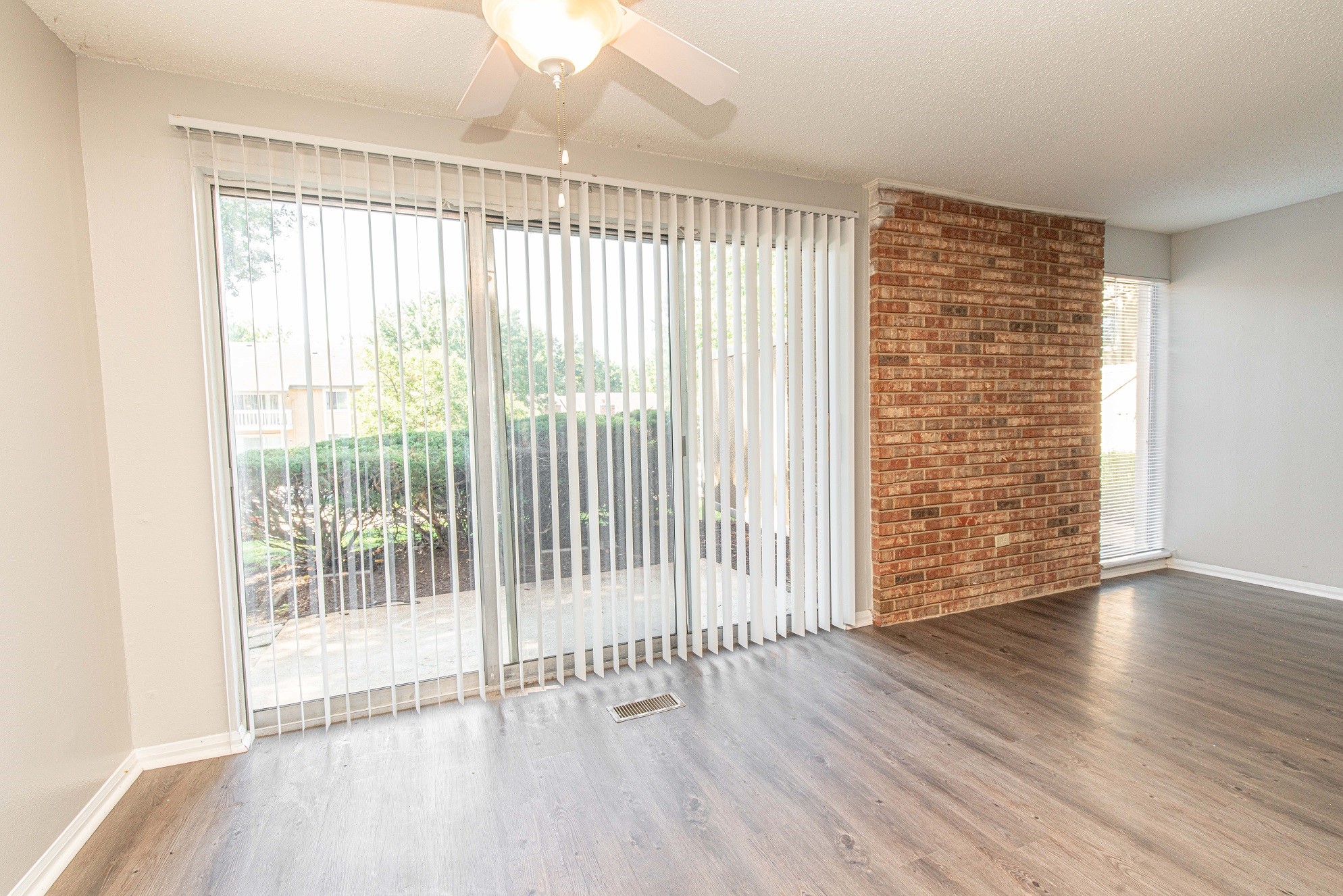 Waterford Manors Image 31