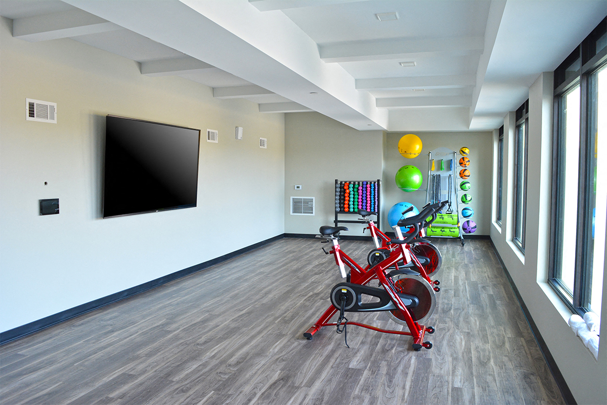 5300 Centre Image 28