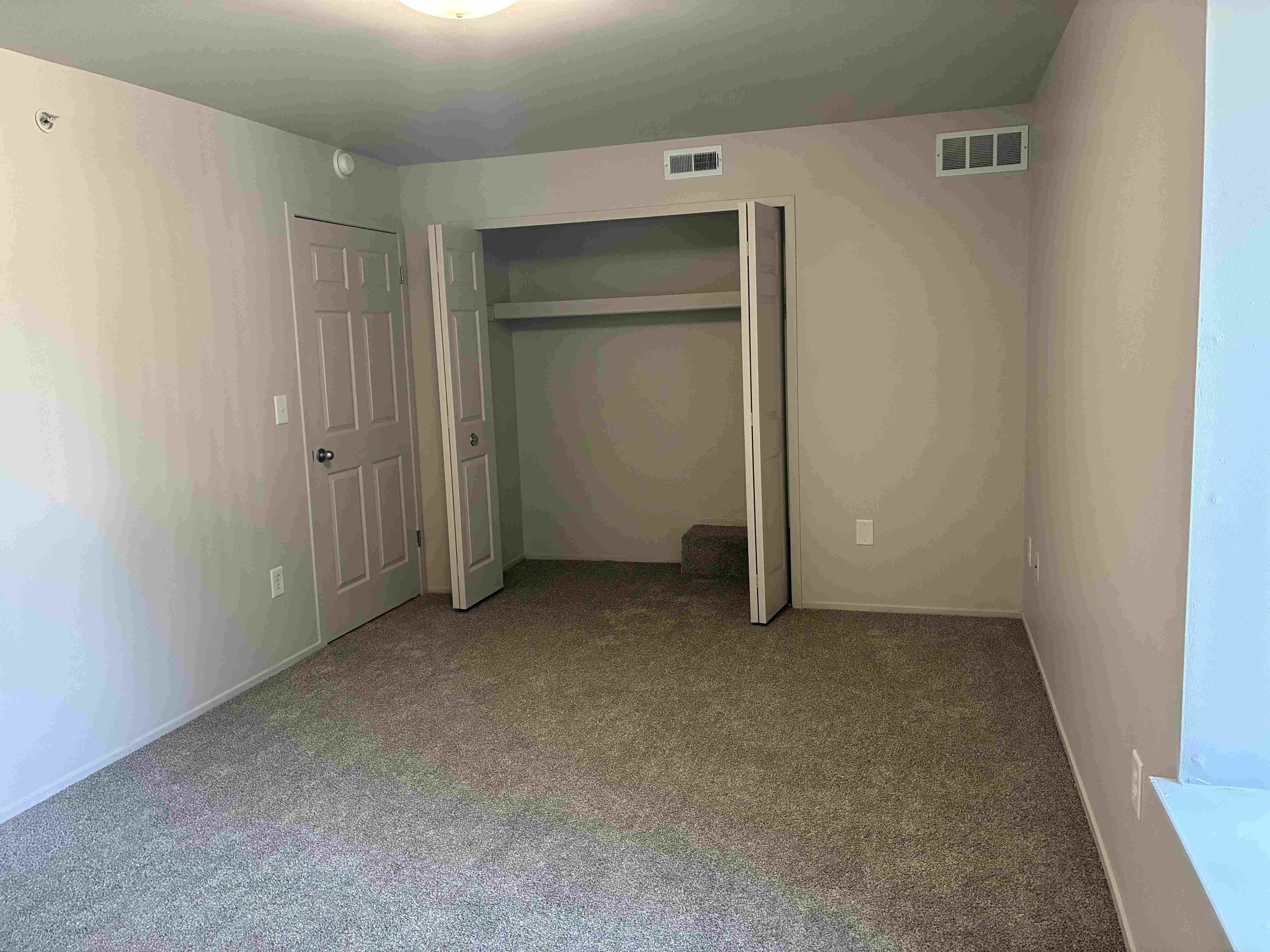 Prentiss Pointe Apartments Image 113