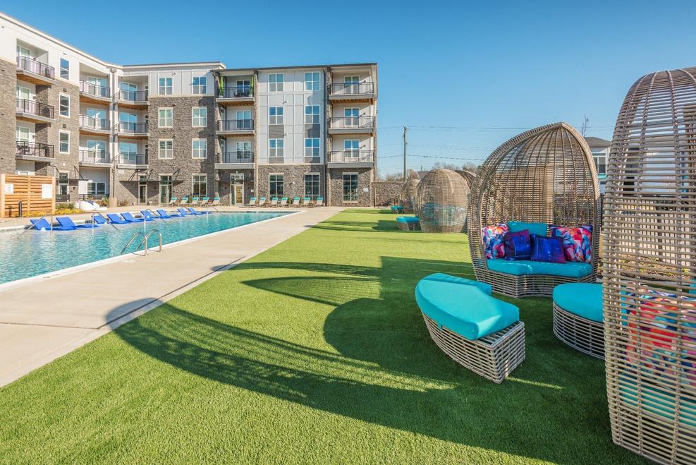 Blu at Northline Image 6