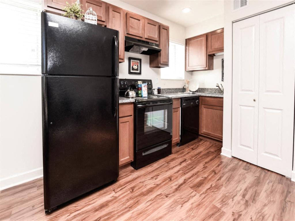 Stanford Place Image 9