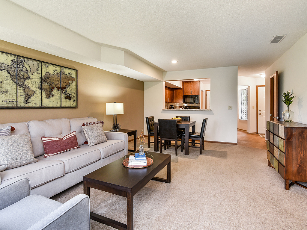 Birch Lake Townhomes Image 2