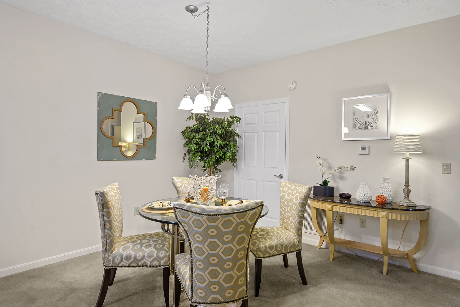 Bishops Gate Image 8