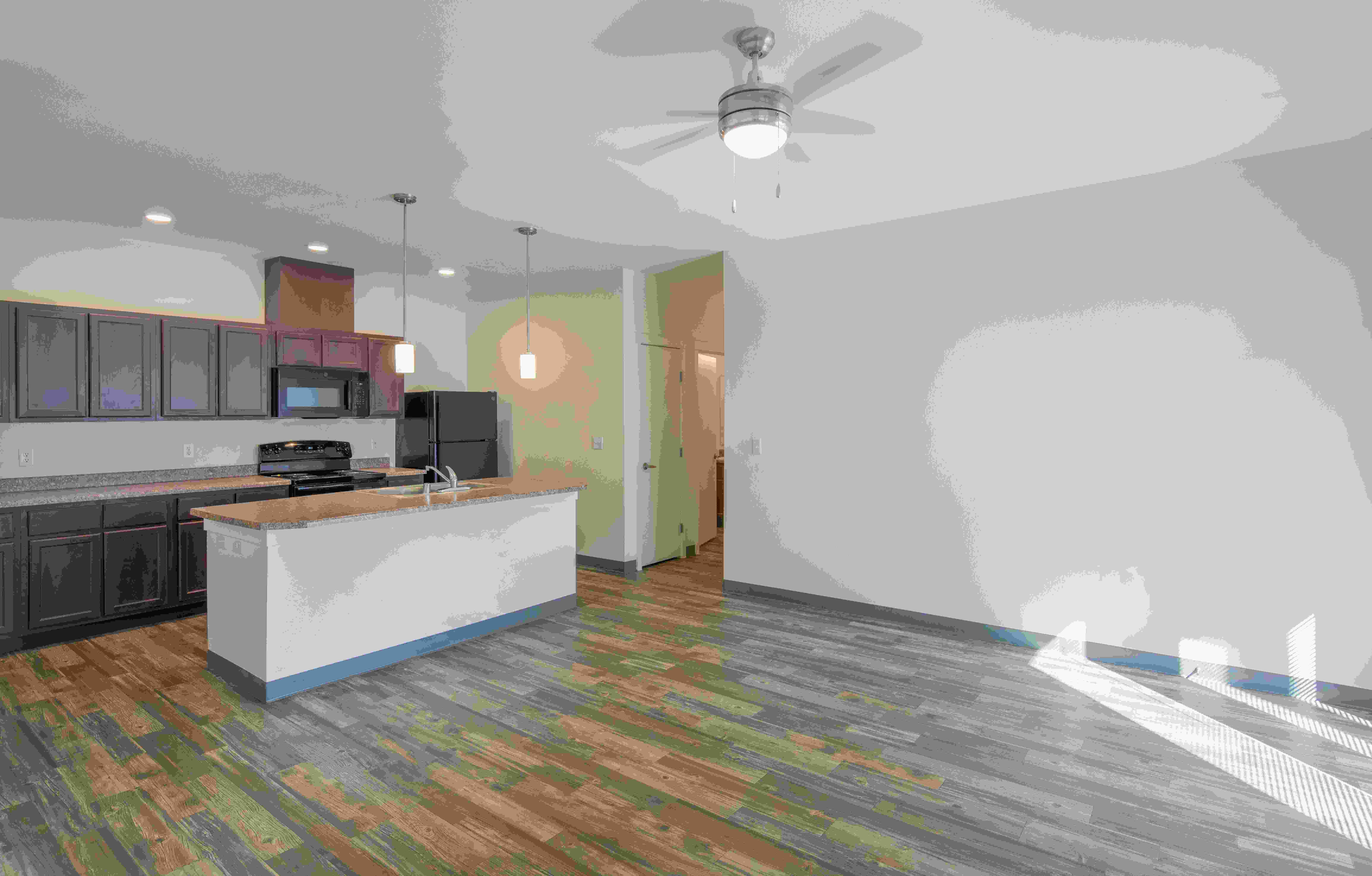 550 Paseo Image 13