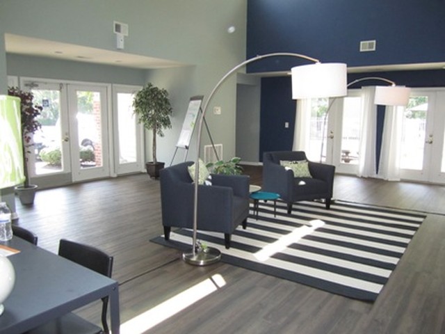 Pinetree Apartments Image 4