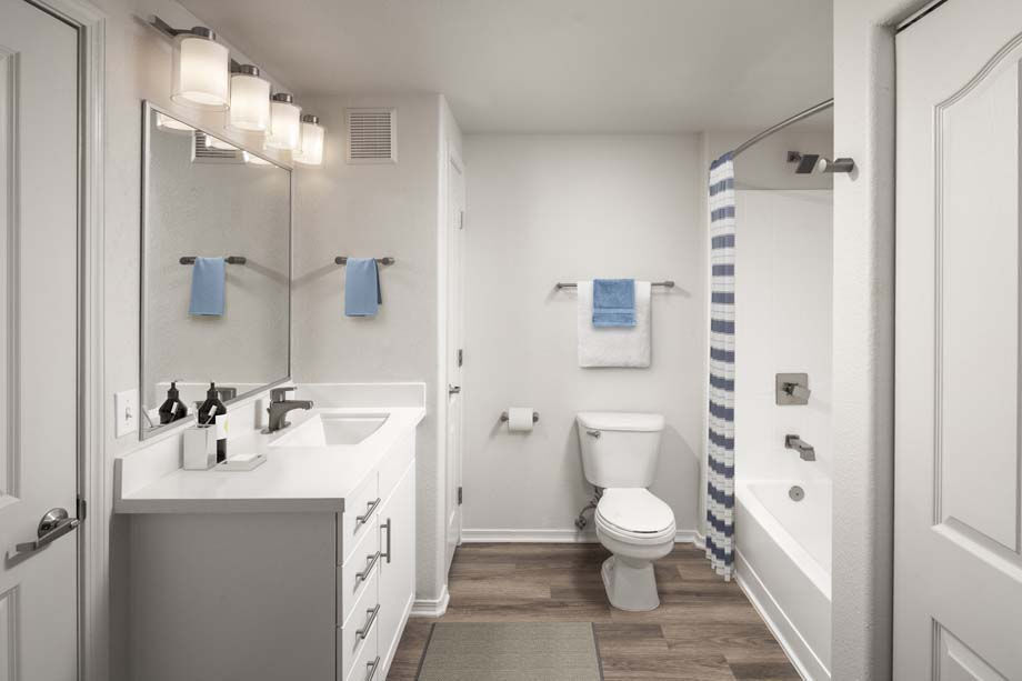 Camden Copper Square Image 10