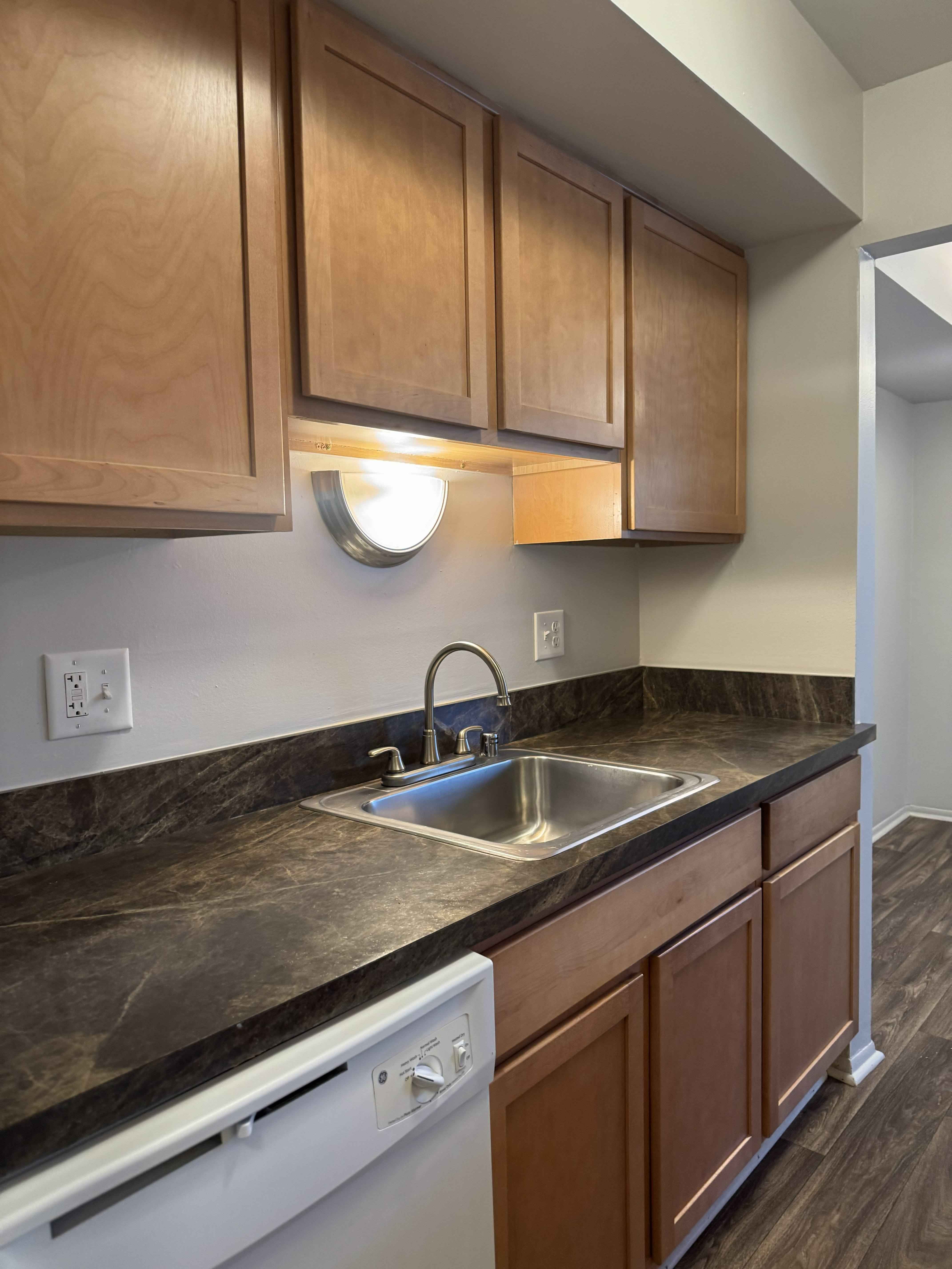 Drawbridge Apartments East Image 18