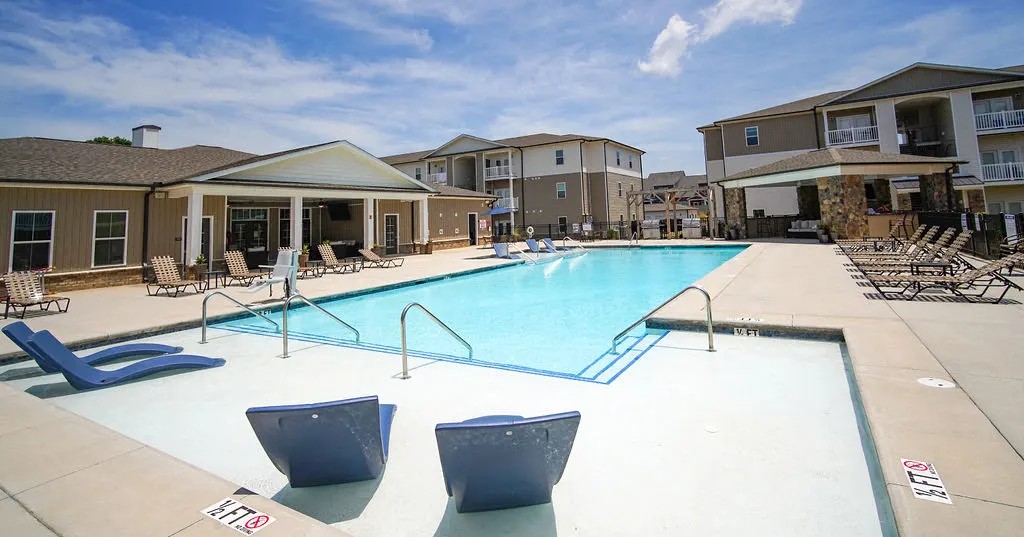 Peachtree Village Image 1