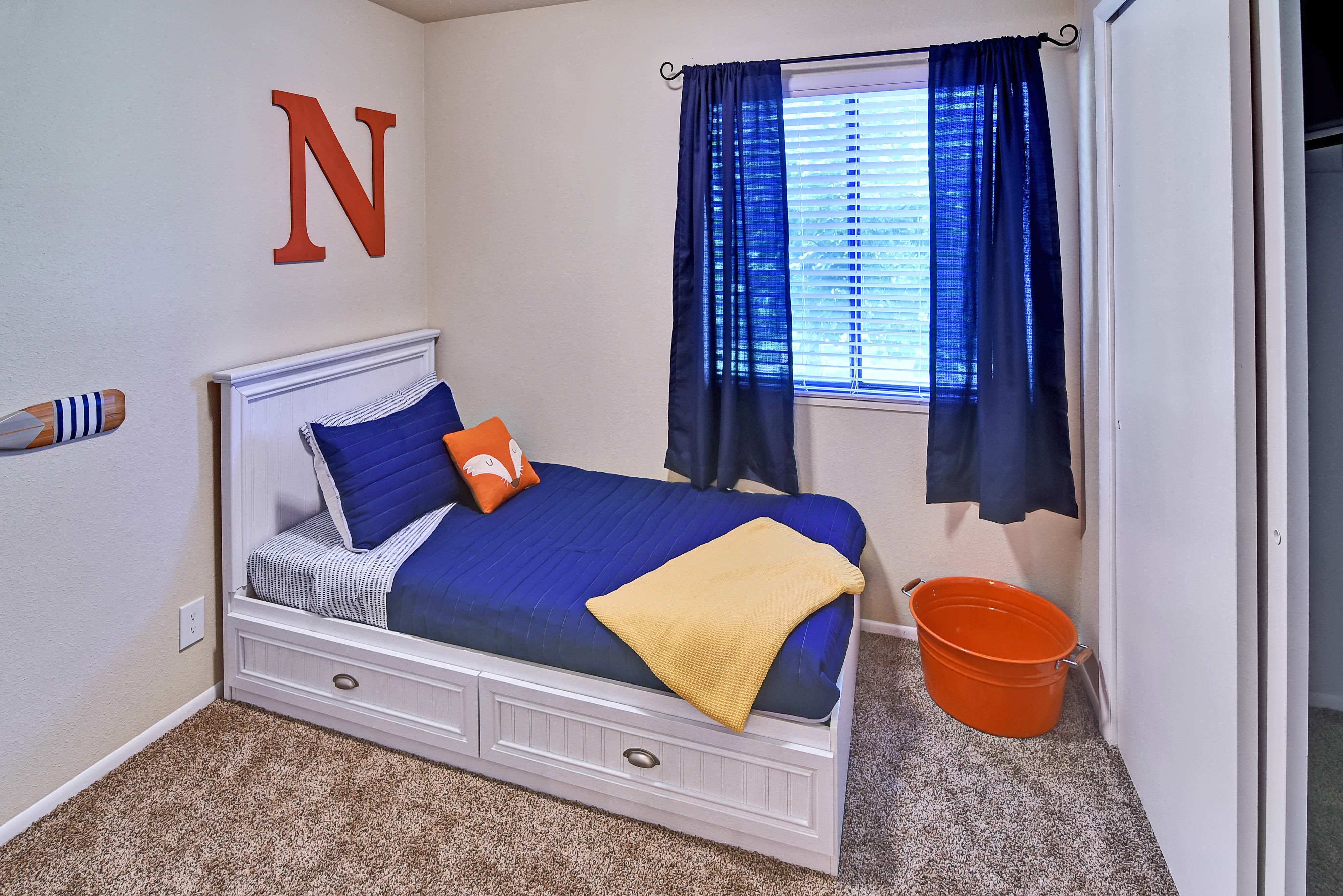 Cherry Creek Apartments Image 12