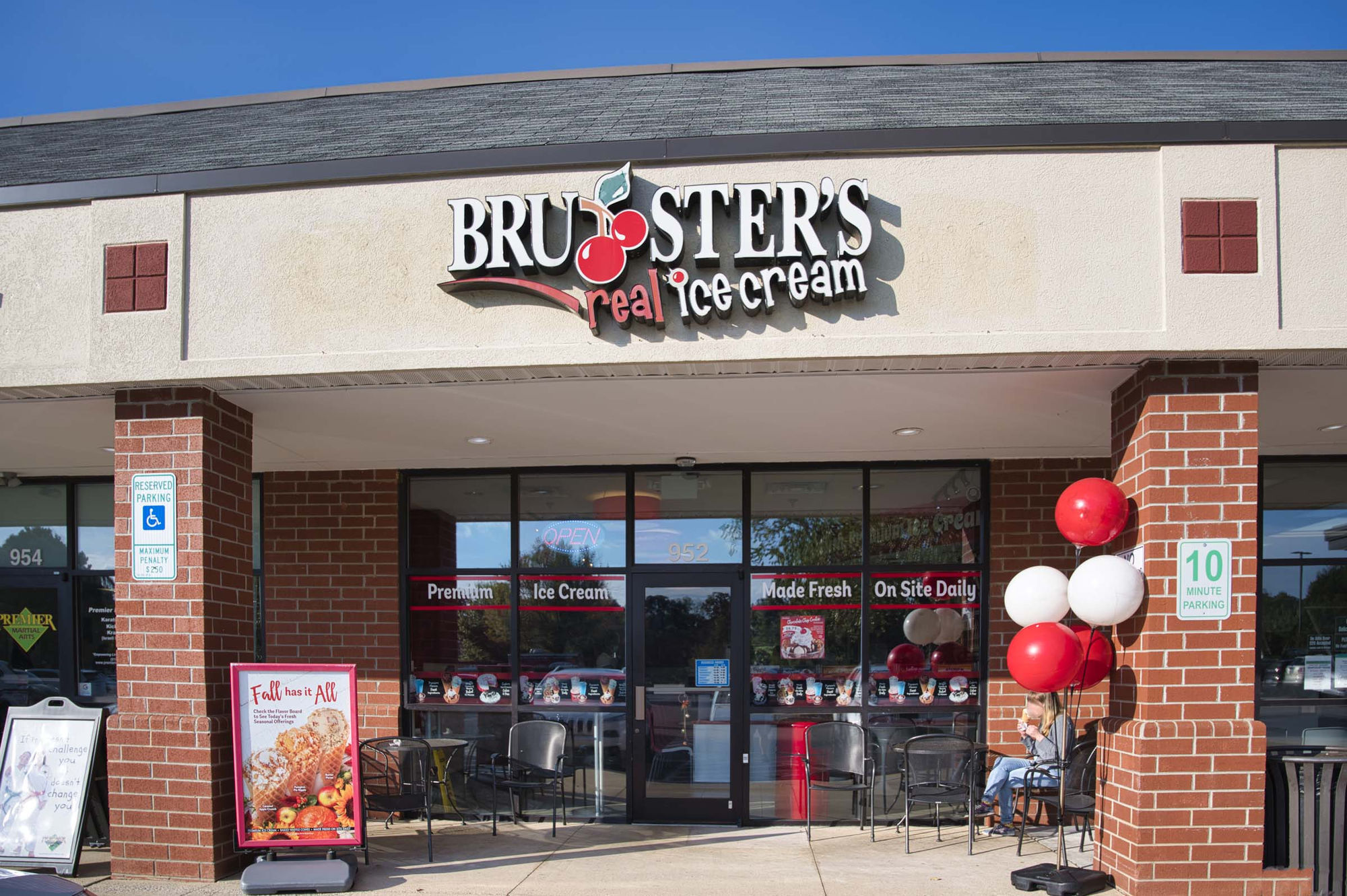 Camden Lake Pine Image 36