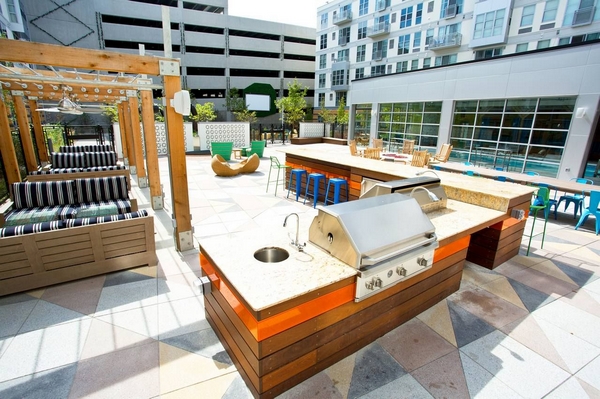 2626 Southside Flats Image 36