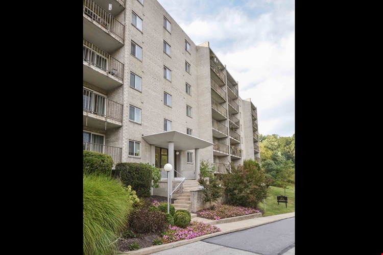 Gladstone Towers Residential Building