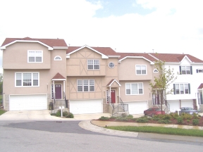 Falcon Falls Apts and Homes Image 1