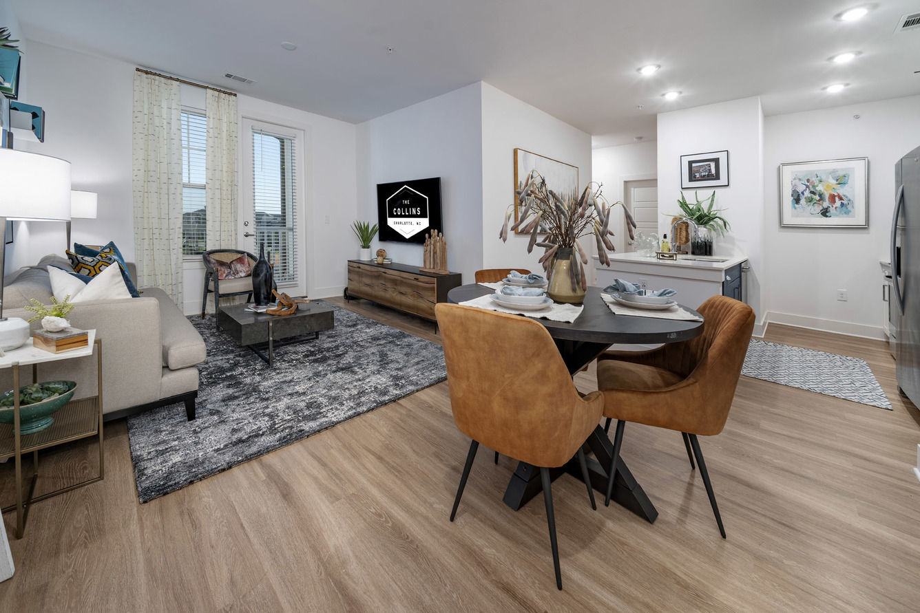 The Collins Apartments Image 5