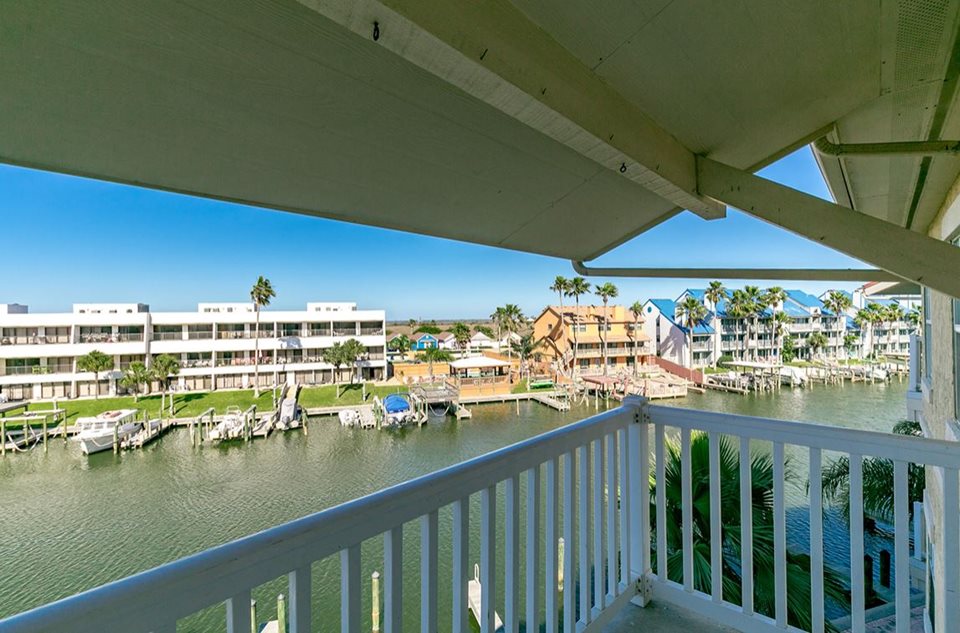 Apartments at Compass Bay Apartments Corpus Christi