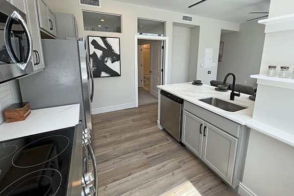 Residences at 55 Image 5