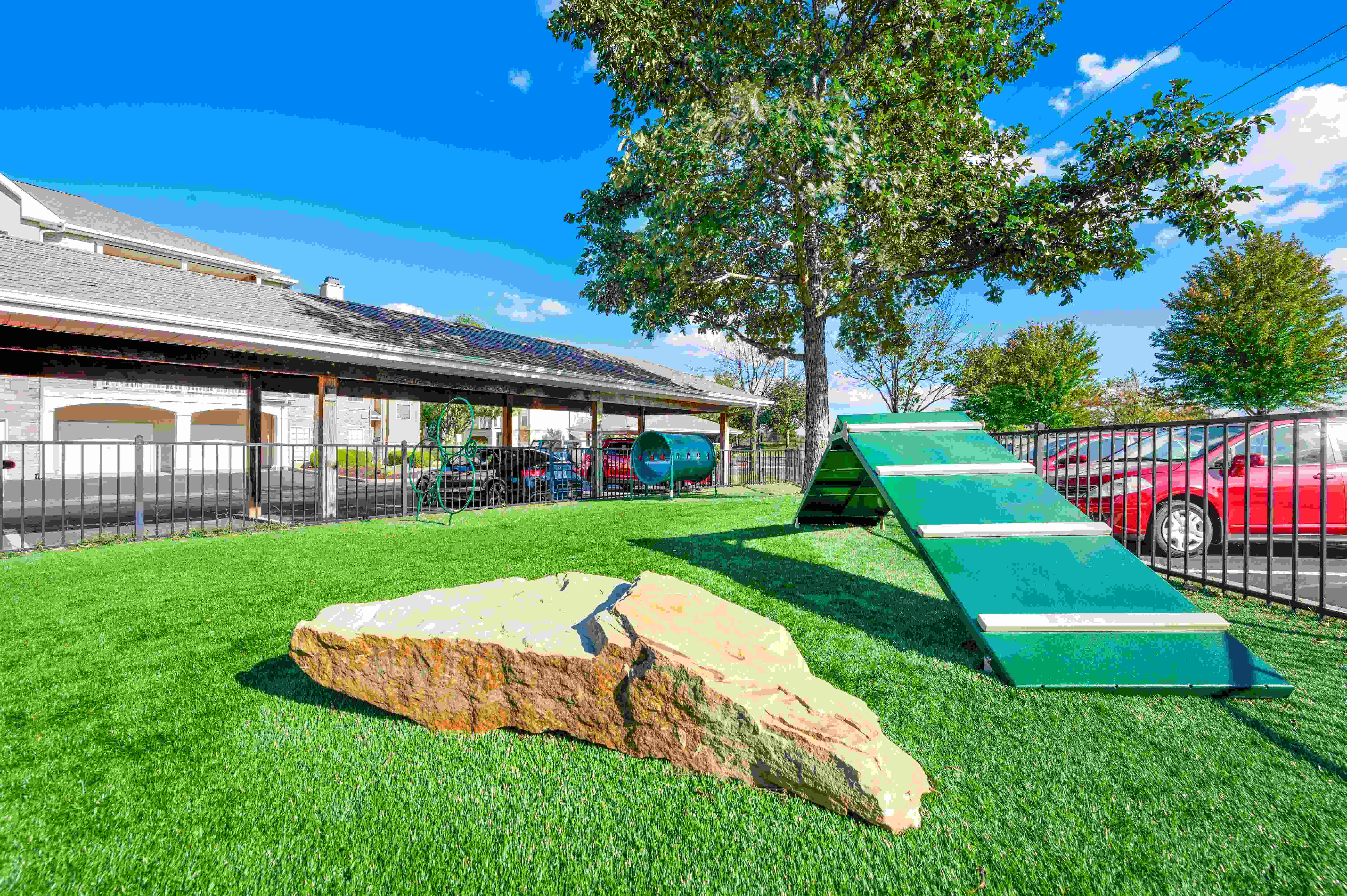 The Boulders at Katy Trail Image 33