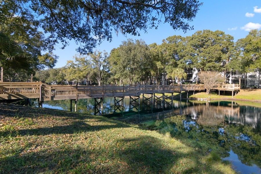 Arium Grove Walk Image 21