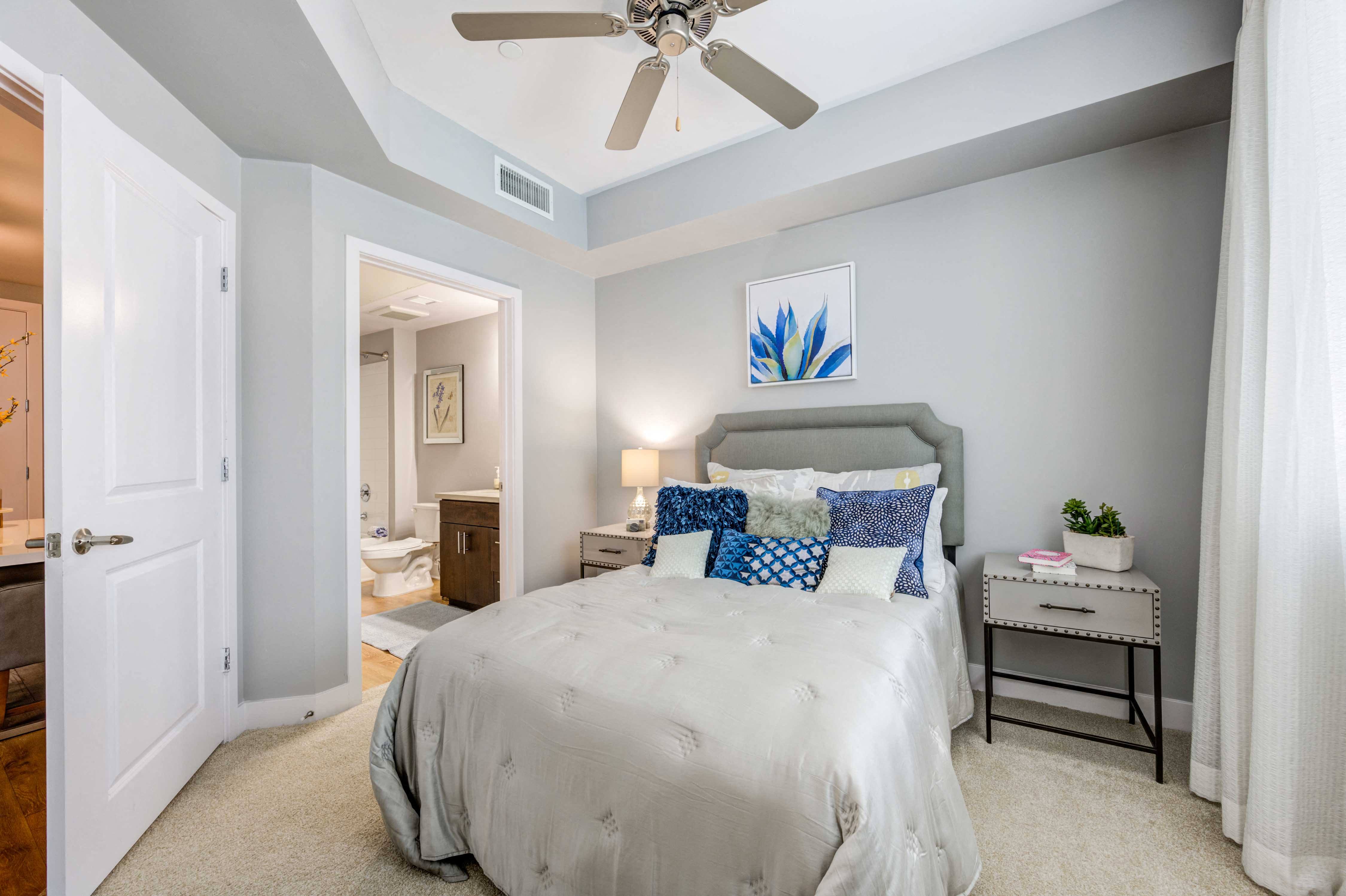 Biltmore at Camelback Image 8