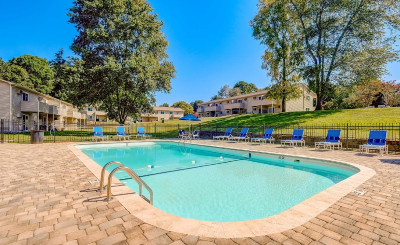 Huntersville Apartment Homes Image 1