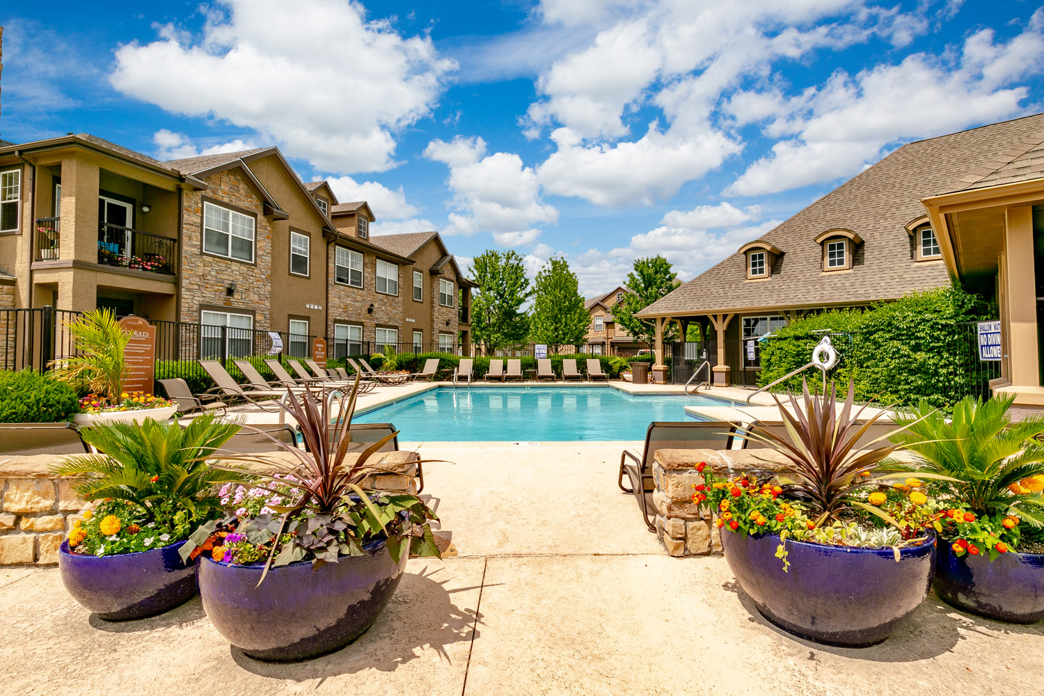 The Village at LionsGate Image 5