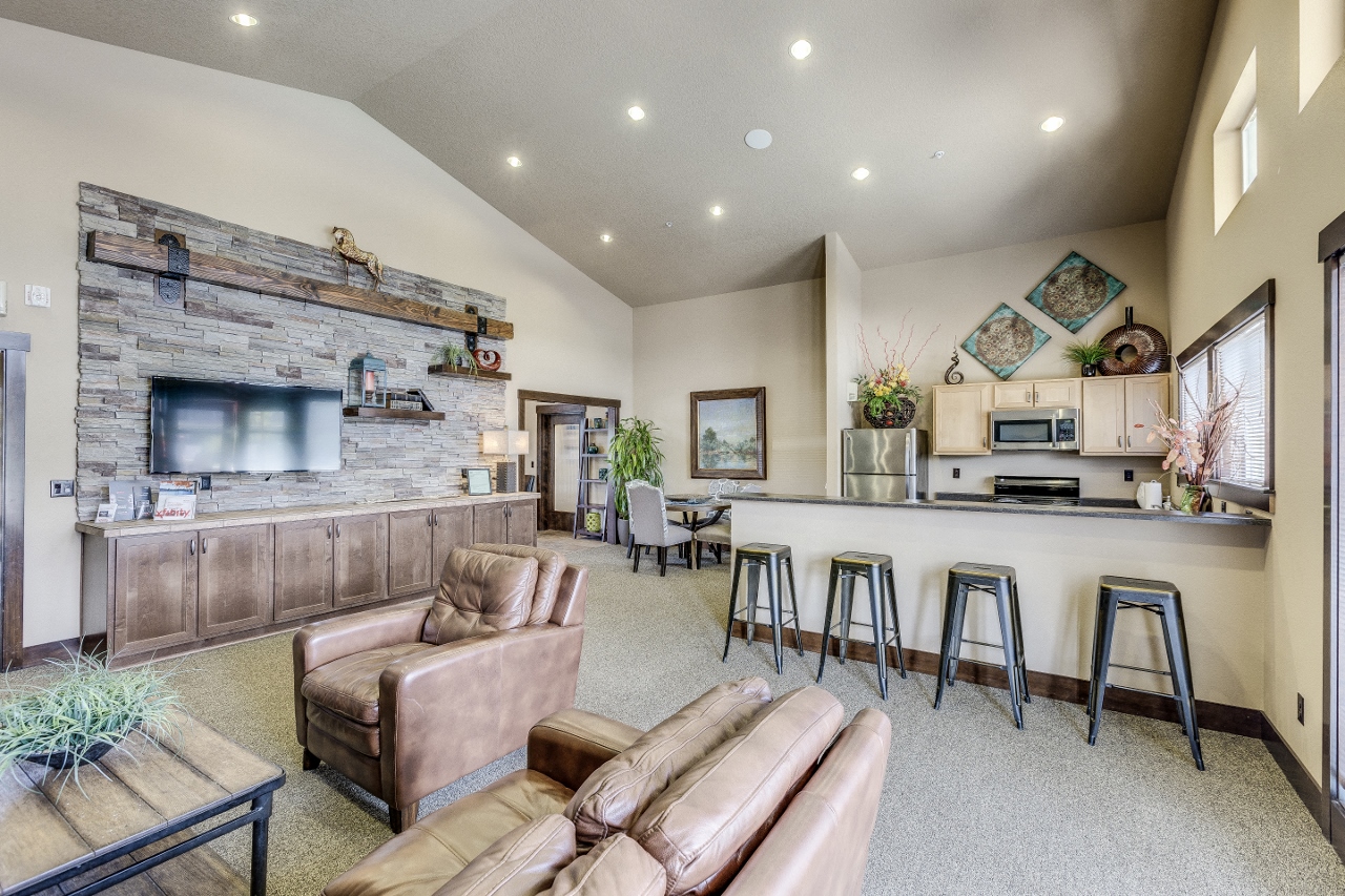 Lewis Ridge, Vancouver, WA Clubhouse