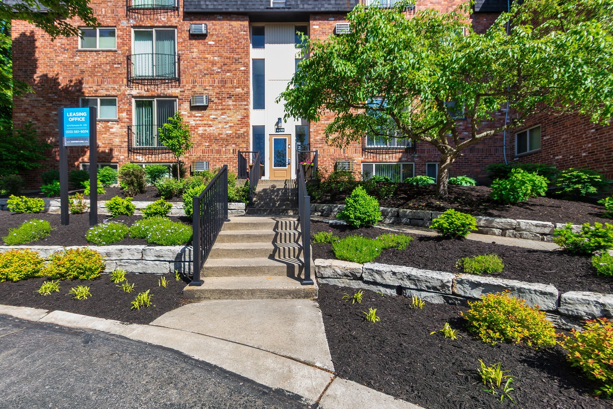 Romaine Court Image 36