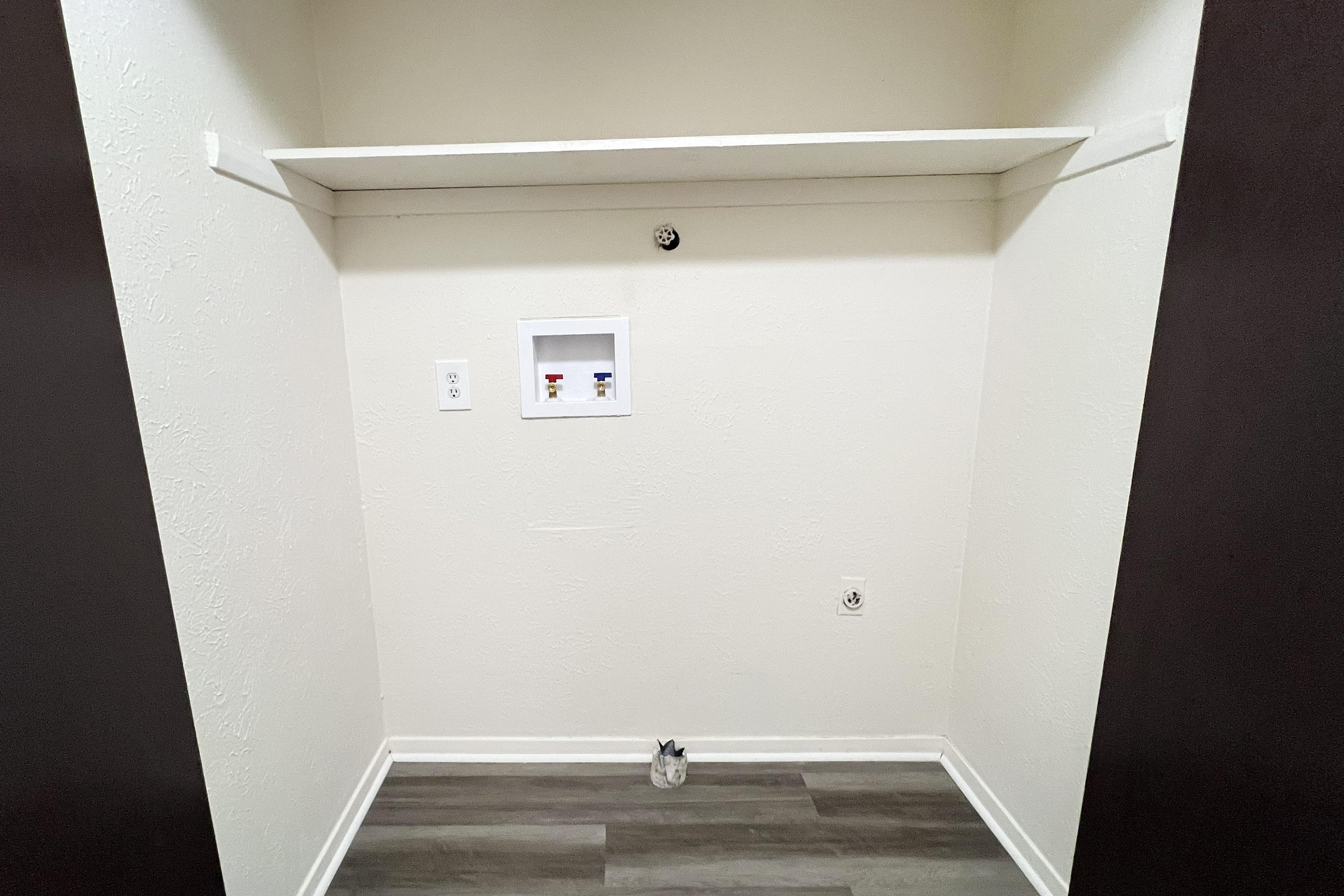 Four Worlds Apartments Image 72