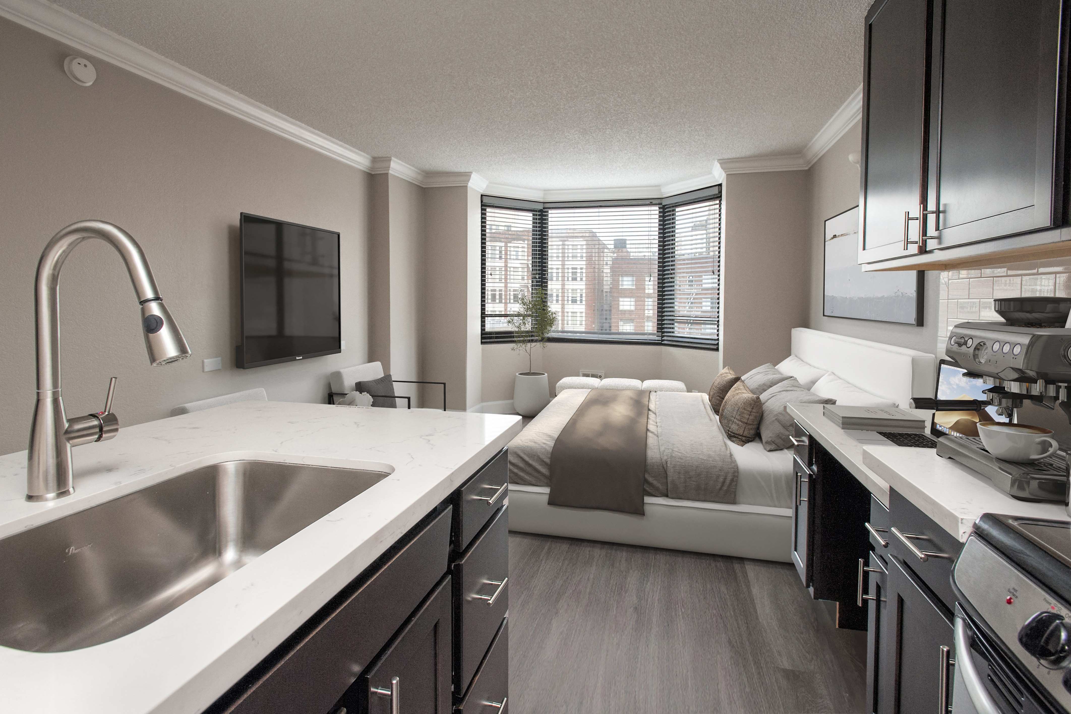 Tower 737 Condominium Rentals Image 6