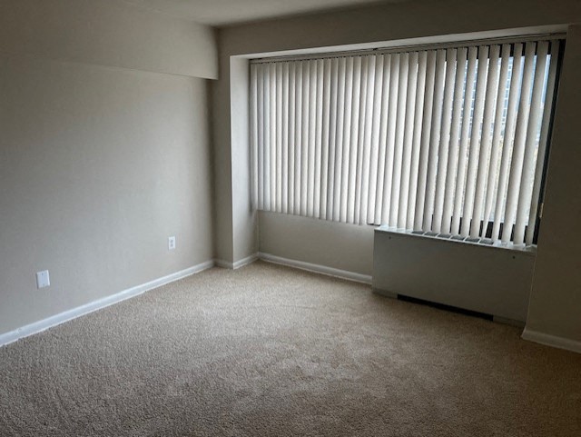 Silver Spring Towers Image 37