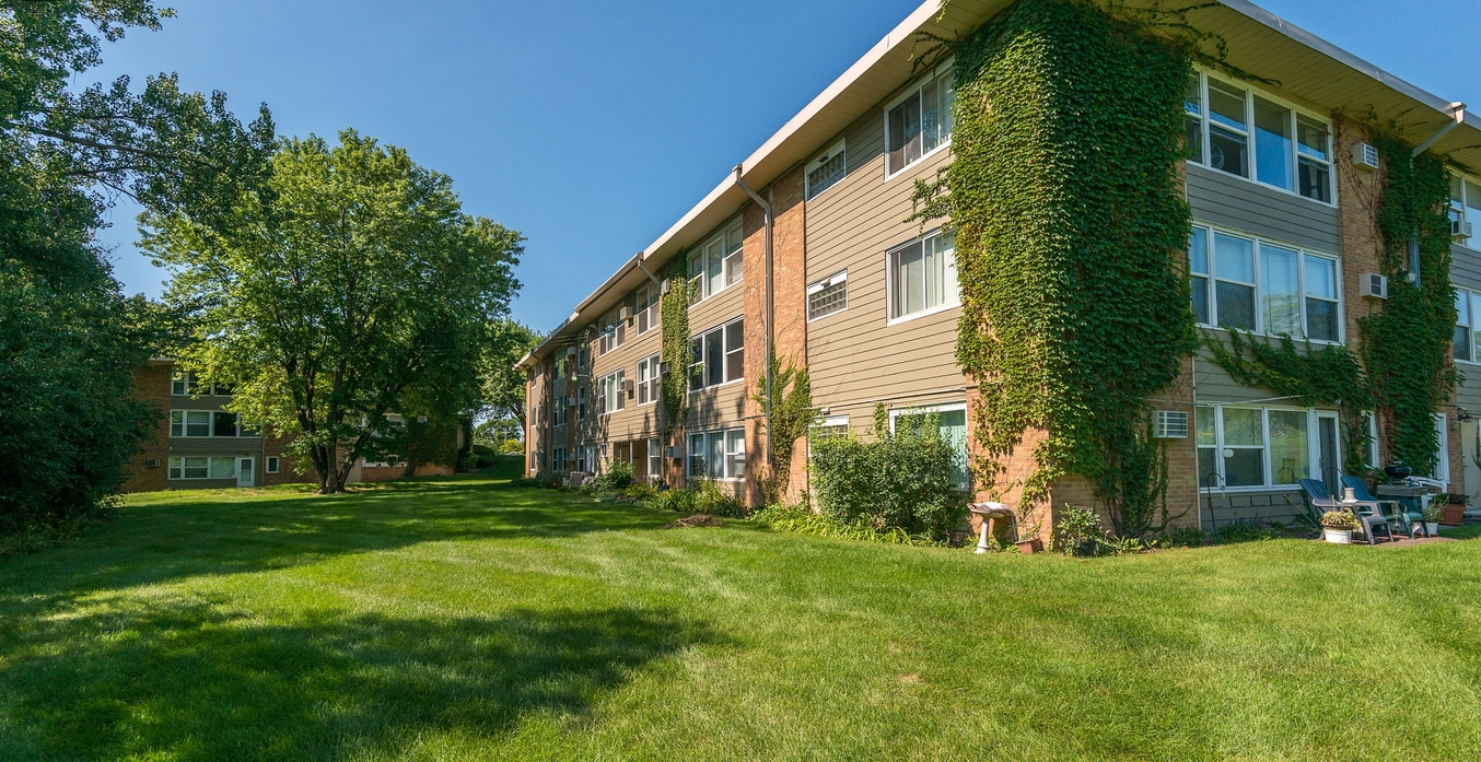 Valley Village Image 4