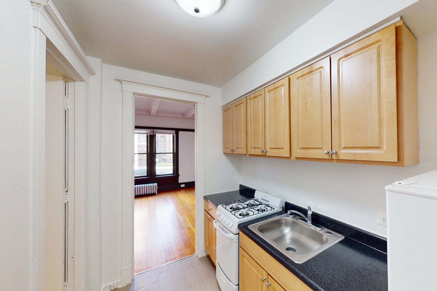 5474-5480 S Hyde Park Boulevard Image 7