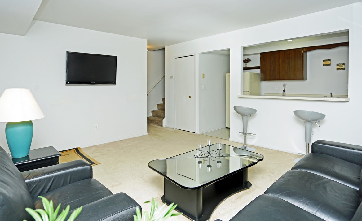 Shelby Oaks Townhomes Image 5