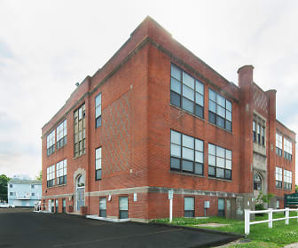 Foundry Colonial Image 8