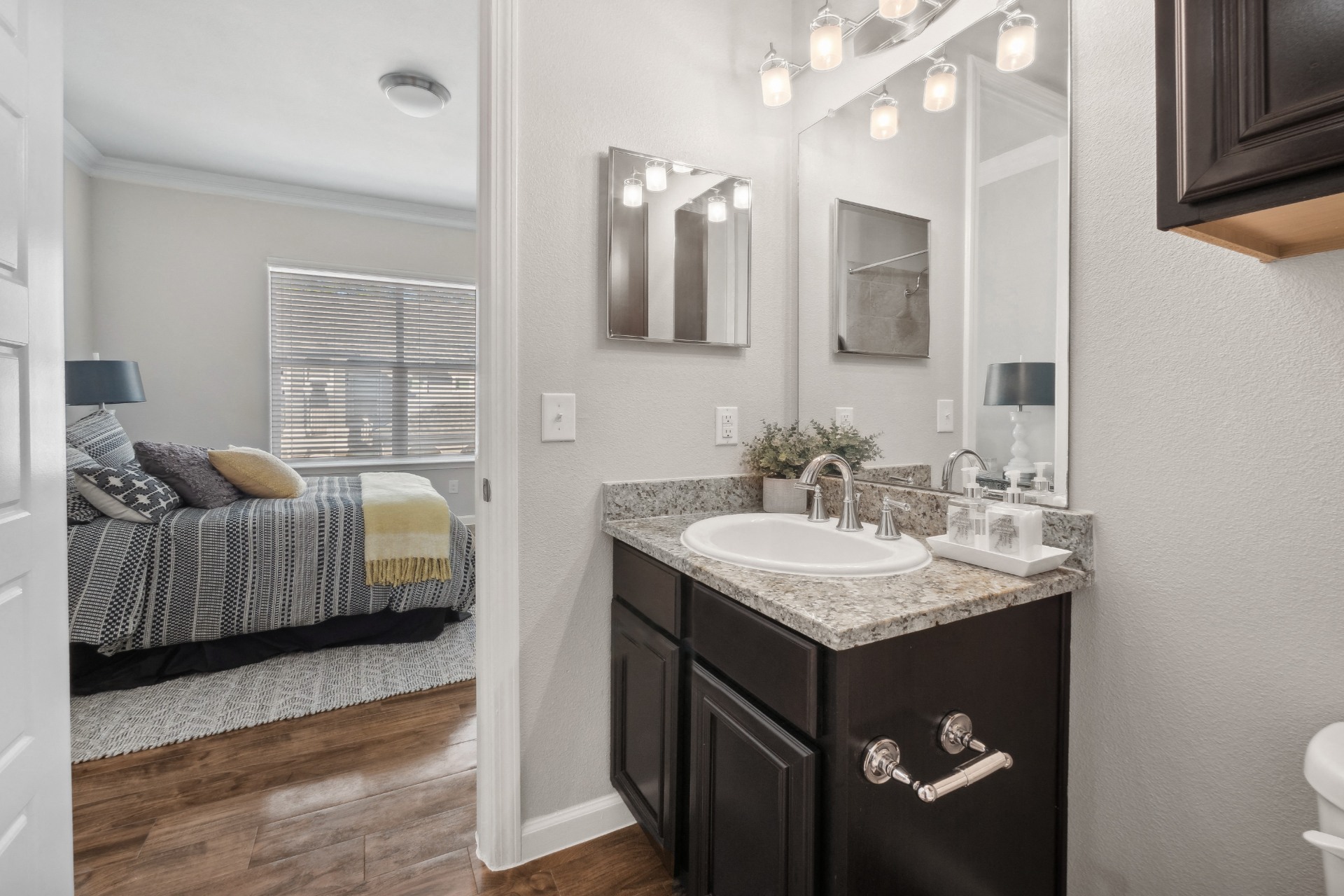 Berkshire Woodland Image 24