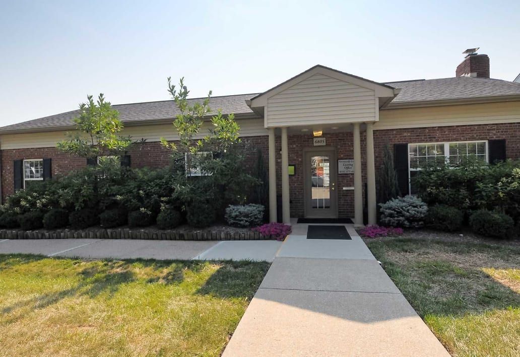 Normandy Green Apartments & Townhomes Image 8