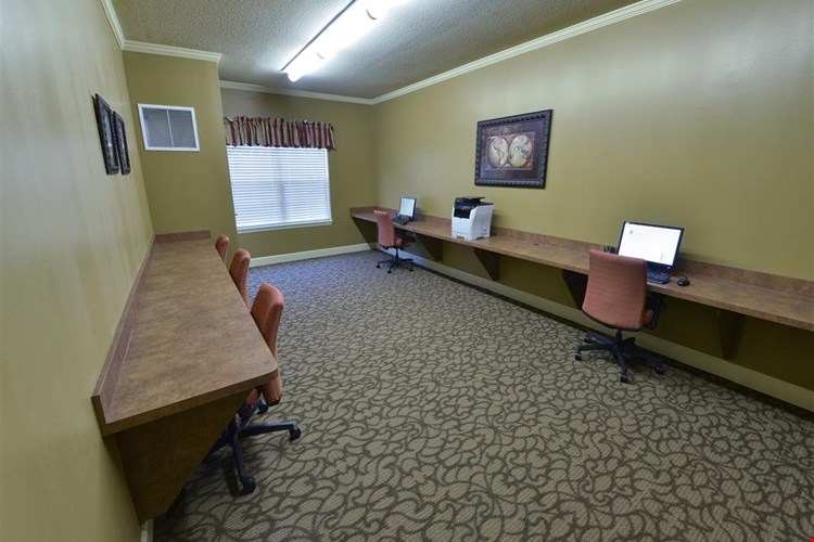 Maple Brook at Golden Pond Image 12